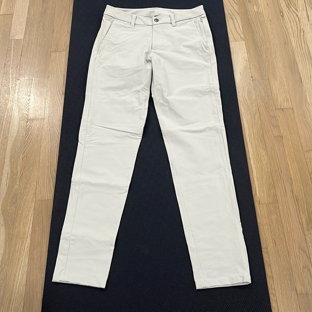Lululemon commission 5 pocket pant in light gray